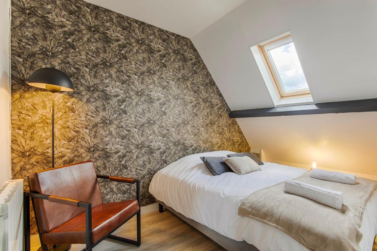 La Casa Centra Charm At Falaise'S Downtown Apartment Falaise  Luaran gambar